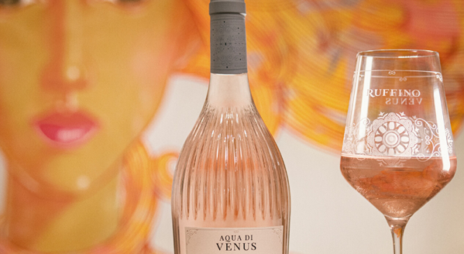AQUA DI VENUS, SORSI DI BELLEZZA