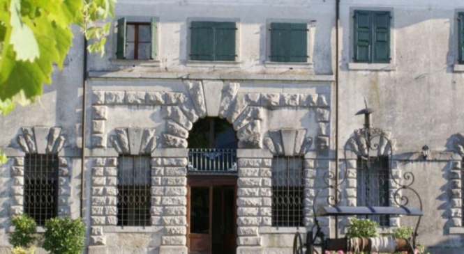 DE PUPPI, UN VINO DI NOBILE PASSATO