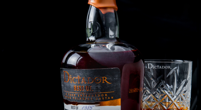 RUM DICTADOR: FRA STORIA E MITO